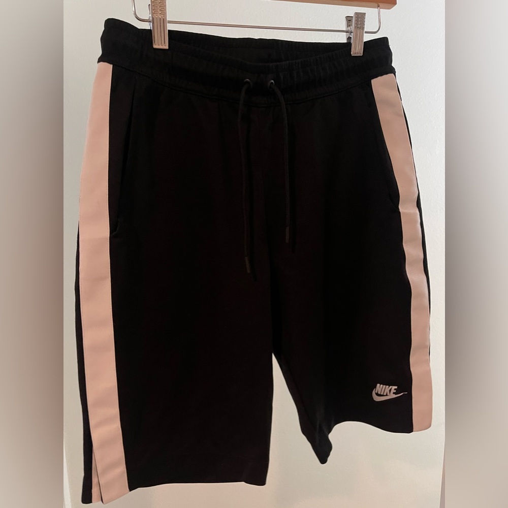Nike Athletic Track Shorts Black Size S